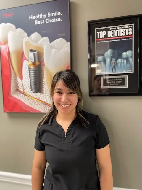 Mayra, Lead Dental Assistant