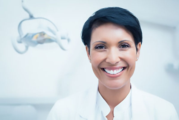 Can A Cosmetic Dentist Reshape My Teeth?